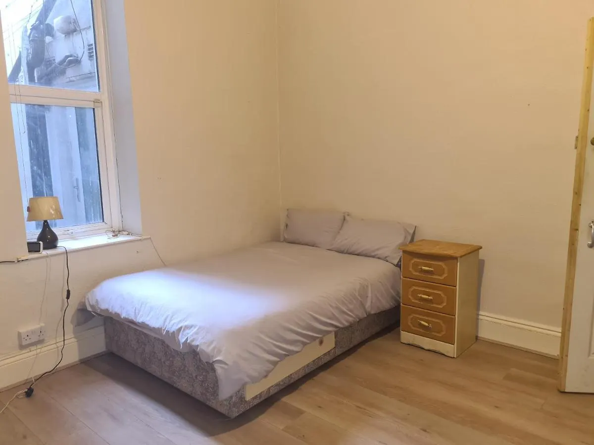 One Bedroom Apartment